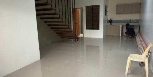 Forrest Hills Banawa House and Lot For Sale